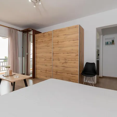 Apartamento With Sea View In Néos Marmarás
